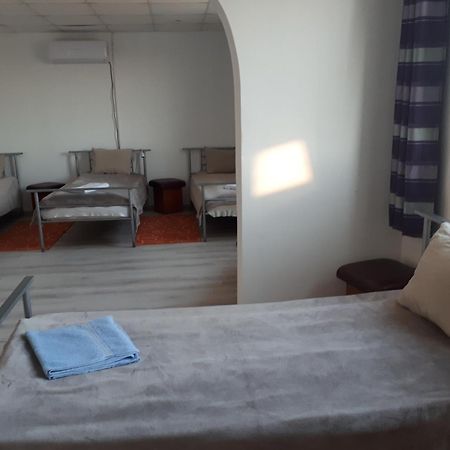 Motel Traffic Lintesti Dış mekan fotoğraf