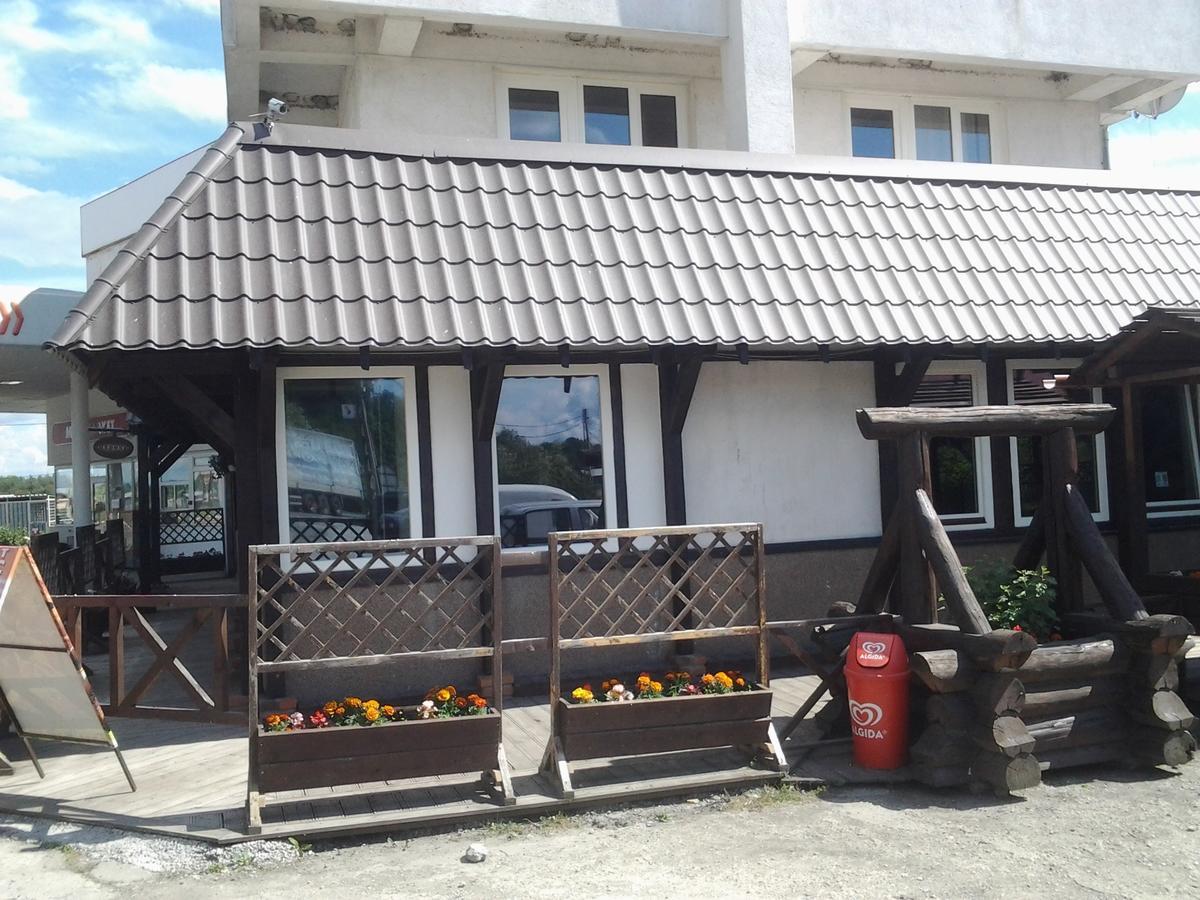 Motel Traffic Lintesti Dış mekan fotoğraf