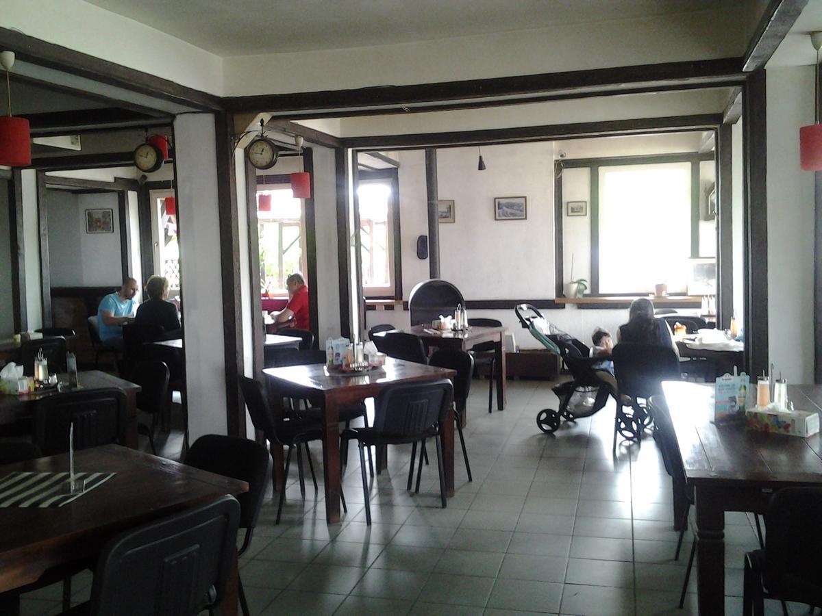 Motel Traffic Lintesti Dış mekan fotoğraf